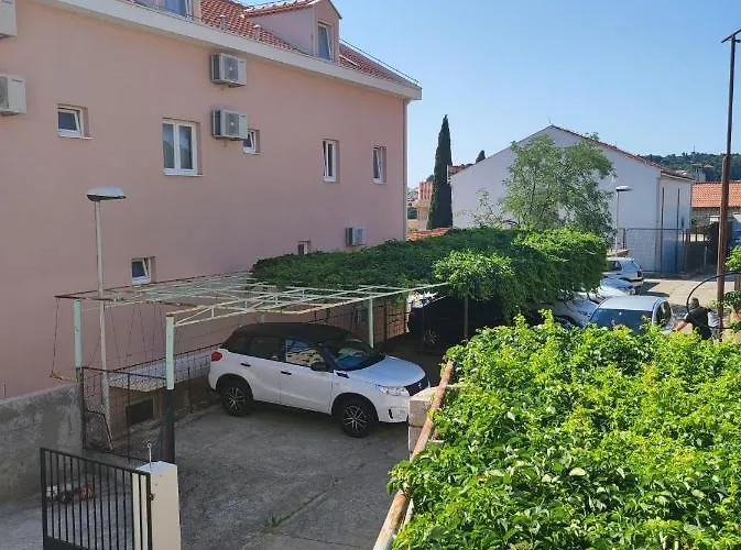 Διαμέρισμα Mara