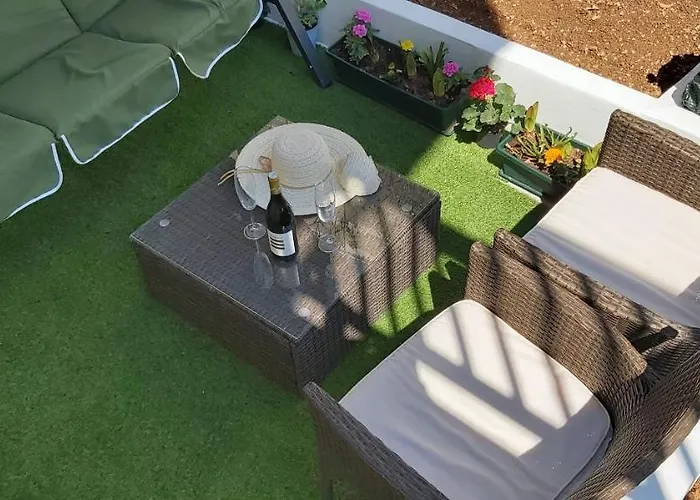 Διαμέρισμα Mara *