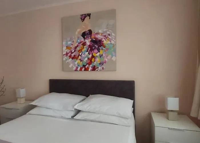 Mara * Ντουμπρόβνικ