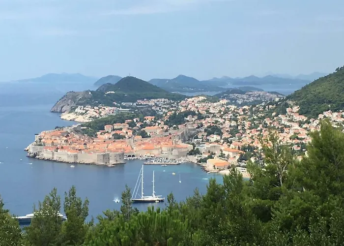 Διαμέρισμα Mara *